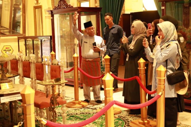 
					Susur Sejarah Eksplorasi Cagar Budaya di Kota Pusaka