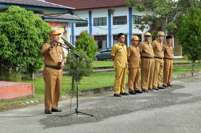 
					Sekda Siak Tekankan Disiplin dan Komitmen Pelayanan Terbaik di Kecamatan Dayun